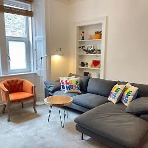 https://lovely-two-bedrooms.edinburghhotelsuk.org